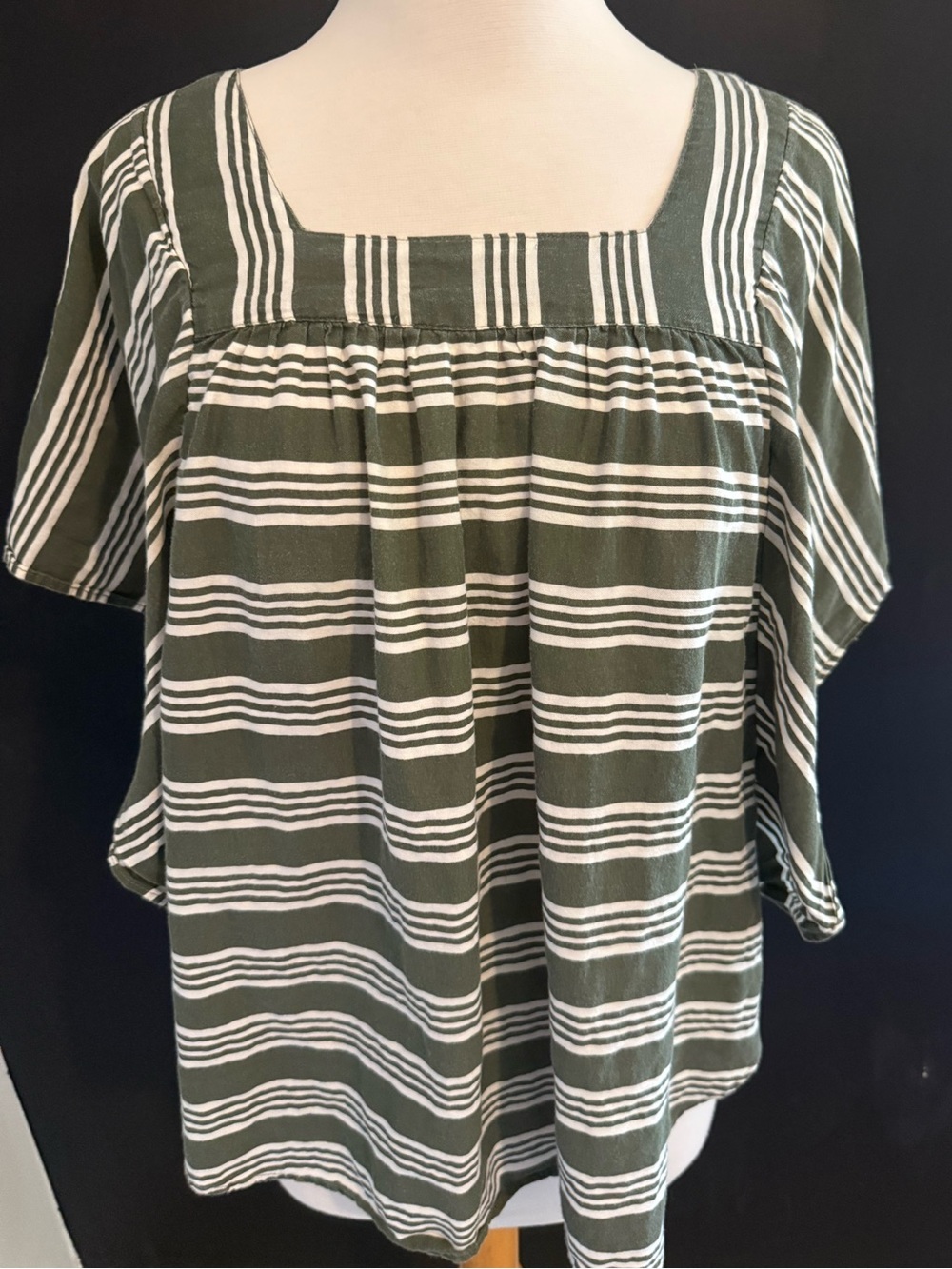 Olive Green Striped Square-Neck Women’s Top Size Large 100% cotton
